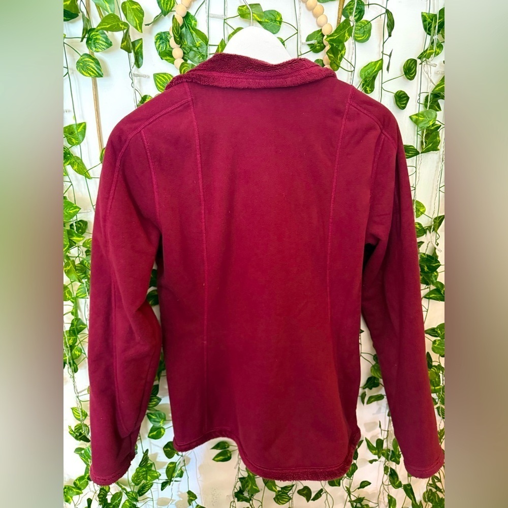 The North Face Burgundy Women's Fleece - Picture 4 of 5